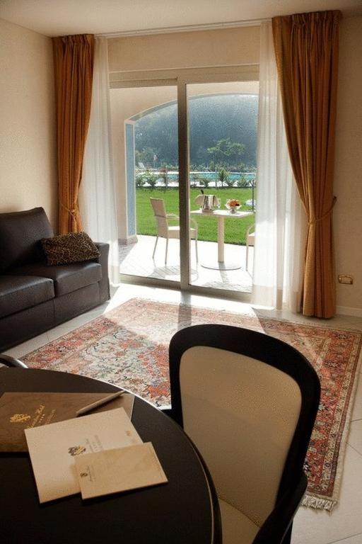 Monastero Resort & Spa Soiano Del Lago Exterior photo